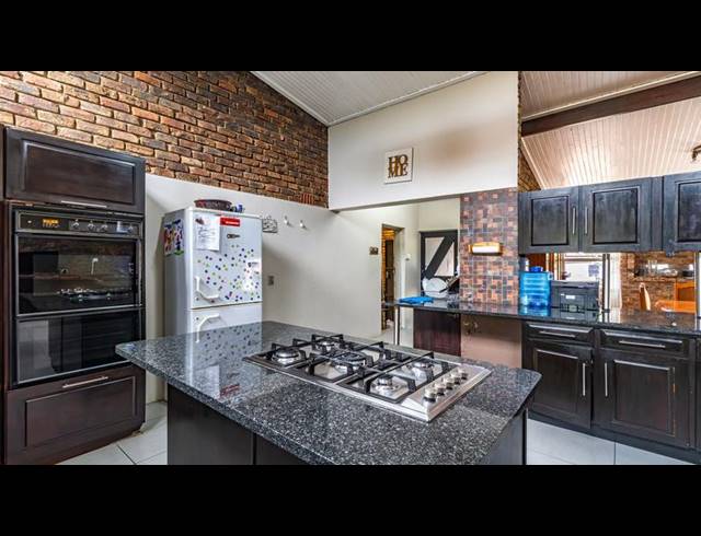 4 BEDROOM HOUSE FOR SALE IN TERENURE